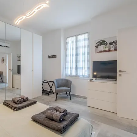 A Due Passi Apartment Genoa