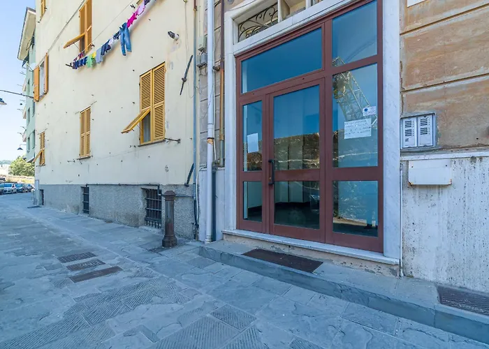 A Due Passi Apartment Genoa